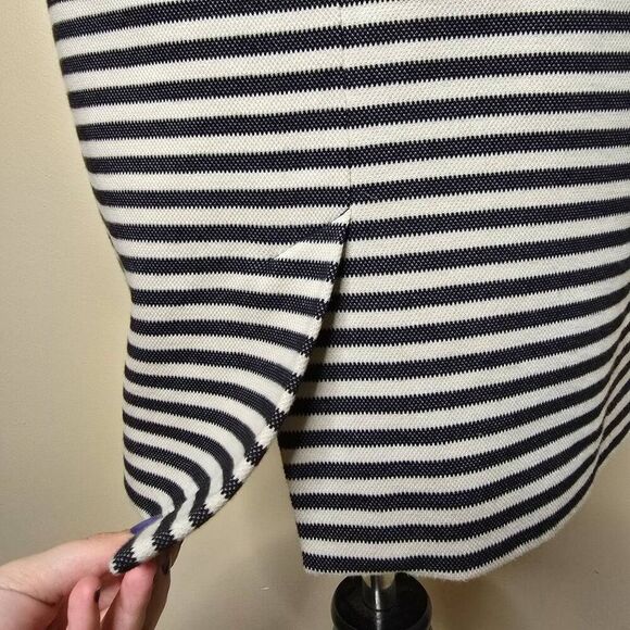 Talbots Pencil Mini Striped Skirt Size 4 Petite - Picture 7 of 9